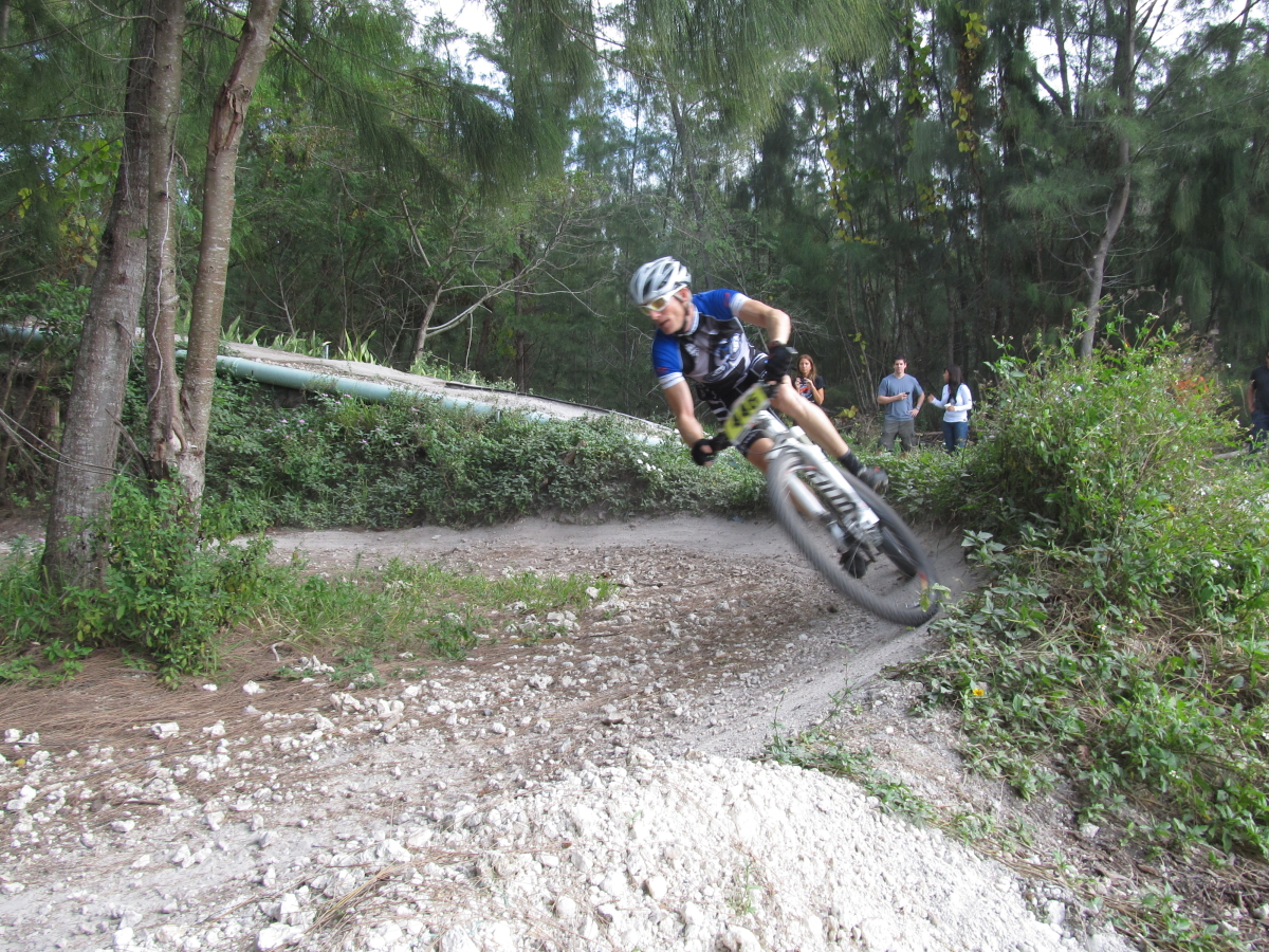 amelia earhart park mountain bike